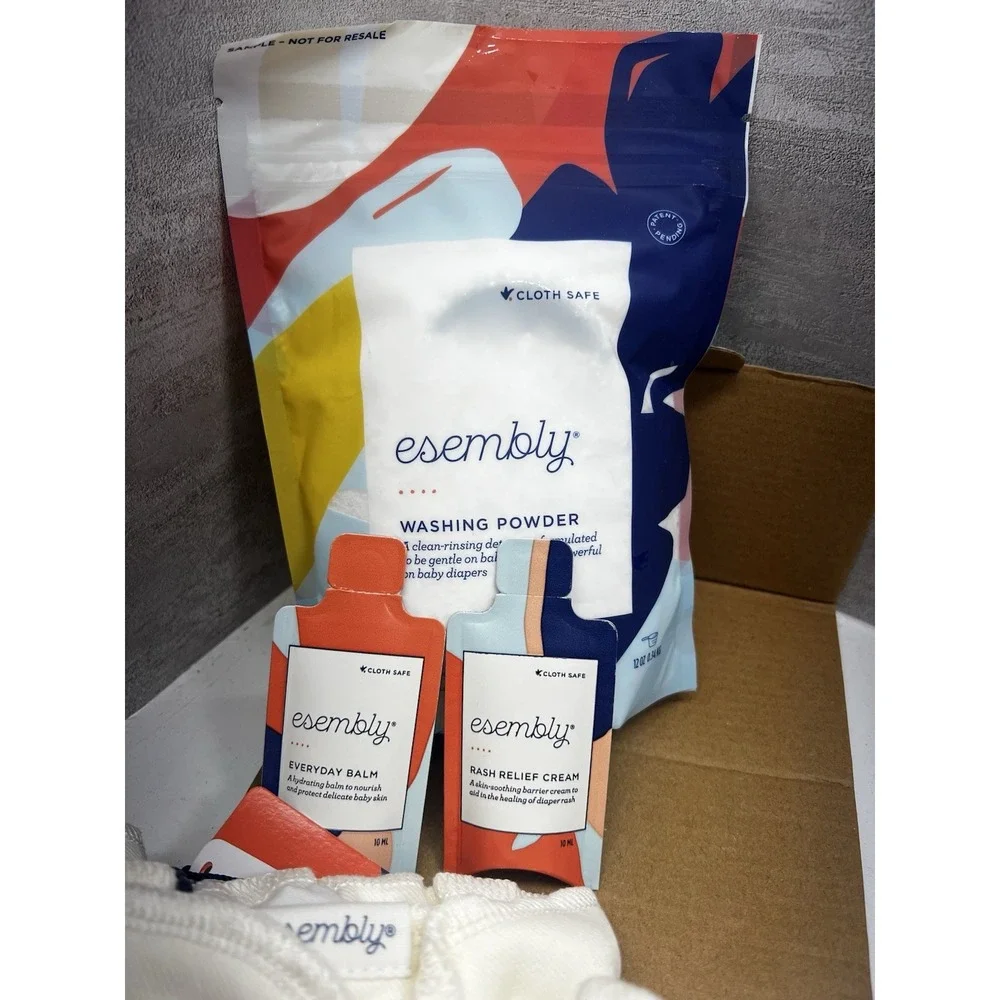 Esembly Size 1 Cloth Diapering Try It Kit Cover And 3 Inserts